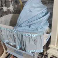 تخت کنارمادر