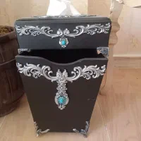 سطل آشغال و جای دستمال سالم و در حد نو