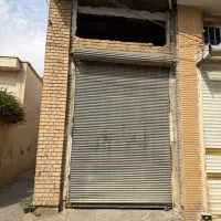 مغازه-برای-پارک-ماشین