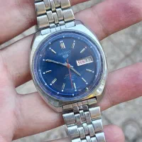 سیکو پنج|ساعت|ایلام, |دیوار