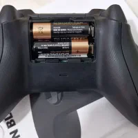 دسته xbox مشکی و فن و شارژر دسته s/s|کنسول، بازی ویدئویی و آنلاین|اصفهان, ملک‌شهر|دیوار