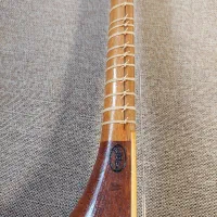 سه تار خاقان (پیشان) الگوی هاشمی|سازهای سنتی|تهران, شهران جنوبی|دیوار