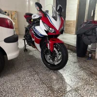Cbr1000