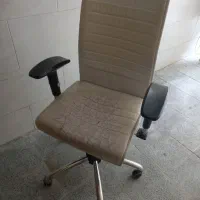 صندلی جک دار
