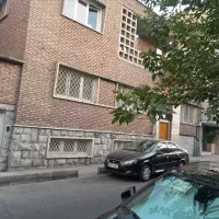فاطمی/۳۰۰متربر۱۲جنوبی/۵۰۰متربنادر۳طبقه/خارج طرح