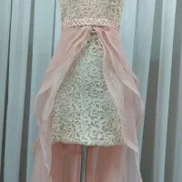 لباس مجلسی|لباس|ری, علایین|دیوار