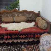 تخت چوبی سنتی