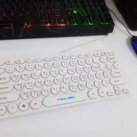 کیبورد mikuso در حد