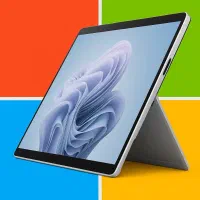 تبلت surface pro9 در حد آکبند