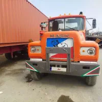 جرثقیل ده چرخ ماک.