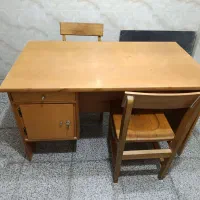 میز تحریر دو نفره با دو صندلی