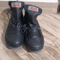 کفش کار پنجه اهنی سایز ۴۲