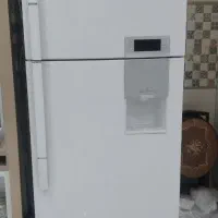 یخچال وفریزر اسنوا سالم وتمیز