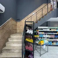 اجاره 250 متر تجاری مستقل و همکف بر اصلی