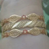 مقداری طلا درحدنو