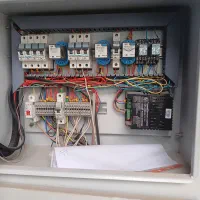 انجام کلیه کارهای برقی و تاسیسات