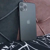 گوشی ایفون 11pro لاکاغذی درحد