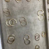 انواع گوشواره کارکرده ۲.۵٪