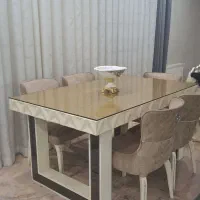 میزناهارخوری ۵ نفره در حد نو