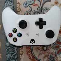 کنسول Xbox one s دو دسته ظرفیت یک ترابایت|کنسول، بازی ویدئویی و آنلاین|اسلام‌شهر, مطهری|دیوار