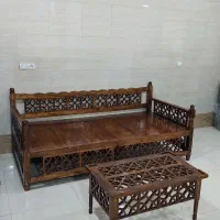 تخت سنتی ابزار خورده بدون واسطه|مبلمان خانگی و میز عسلی|کرج, پیشاهنگی|دیوار