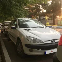 پژو‌۲۰۶ v8