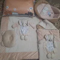 قنداق و پتو کرمی رنگ