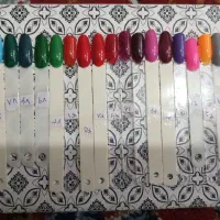 لاک ژل ناخن کار