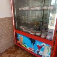مرغ فروشی