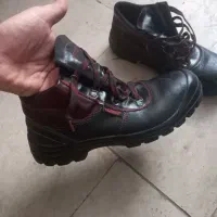 کفش کار محافظ دار
