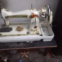 چرخ خیاطی سالم و تمیز|چرخ خیاطی و ریسندگی|دامغان, |دیوار