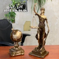 ست ۲تیکه مجسمه فرشته عدالت و کره زمین
