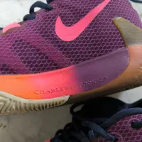 کفش والیبال دخترانه