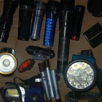 چراغ قوه وریش تراش