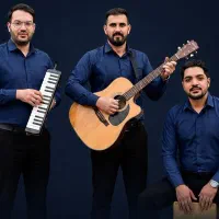 گروه سورپرایزی تولد و اجرای زنده موسیقی
