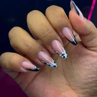 کاشت ناخن|خدمات آرایشگری و زیبایی|بیرجند, |دیوار