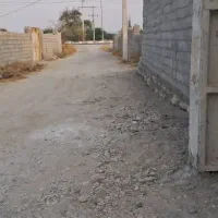 زمین و یک باب منزل‌پلاک2خیابان اصلی شهر قلعه قاضی