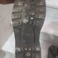 پوتین بهمن سایز ۴۱ جا بند گیره داره قیمت ۳۰۰هزار