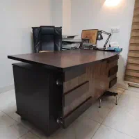 میز مدیریت و کانتر