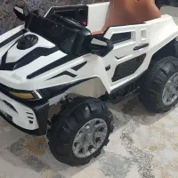 ماشین شارژی چهار موتوره