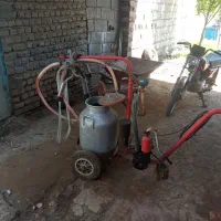 دستگاه شیردوش