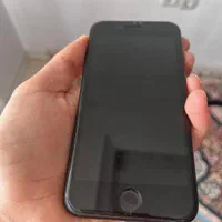 آیفون SE  مشکی
