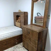 تخت تک نفره چوبی