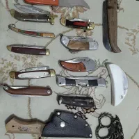 تعدادی چاقو تاشو