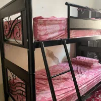 تخت خواب دوطبقه فلزی محکم‌، سالم و تمیز|تخت و سرویس خواب|تهران, نارمک جنوبی|دیوار
