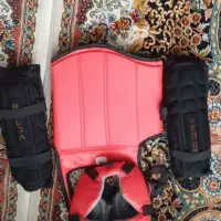کلاه، هگو و ساق بند