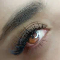 خدمات و آموزش تخصصی اکستنشن مژه و لیفت مژه و ابرو