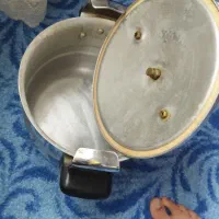 زودپز کم کارکرد|ظروف پخت‌وپز|هشتگرد, شهرک راه آهن|دیوار