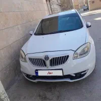 برلیانس ۳۳۰|خودرو سواری و وانت|اصفهان, بابوکان جنوبی|دیوار