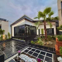 درسته نقلیه ولی خیلی شیک و ار زونه